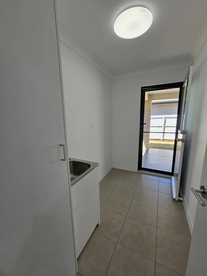 Additional image 19 of 7 Kirkwood Street, Branyan QLD 4670