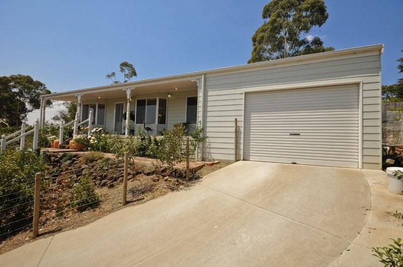 20 Sirocco Court, WANDIN NORTH VIC 3139, Image 0