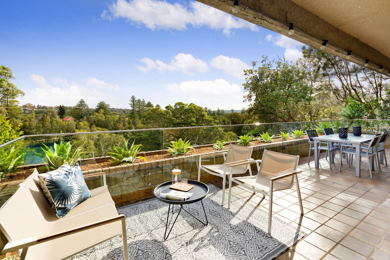 6/100 Queenscliff Road, Queenscliff Property History & Address