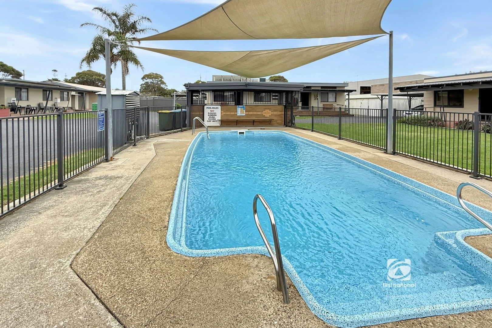 Additional image 10 of 2/6 Roadknight Street, Lakes Entrance VIC 3909