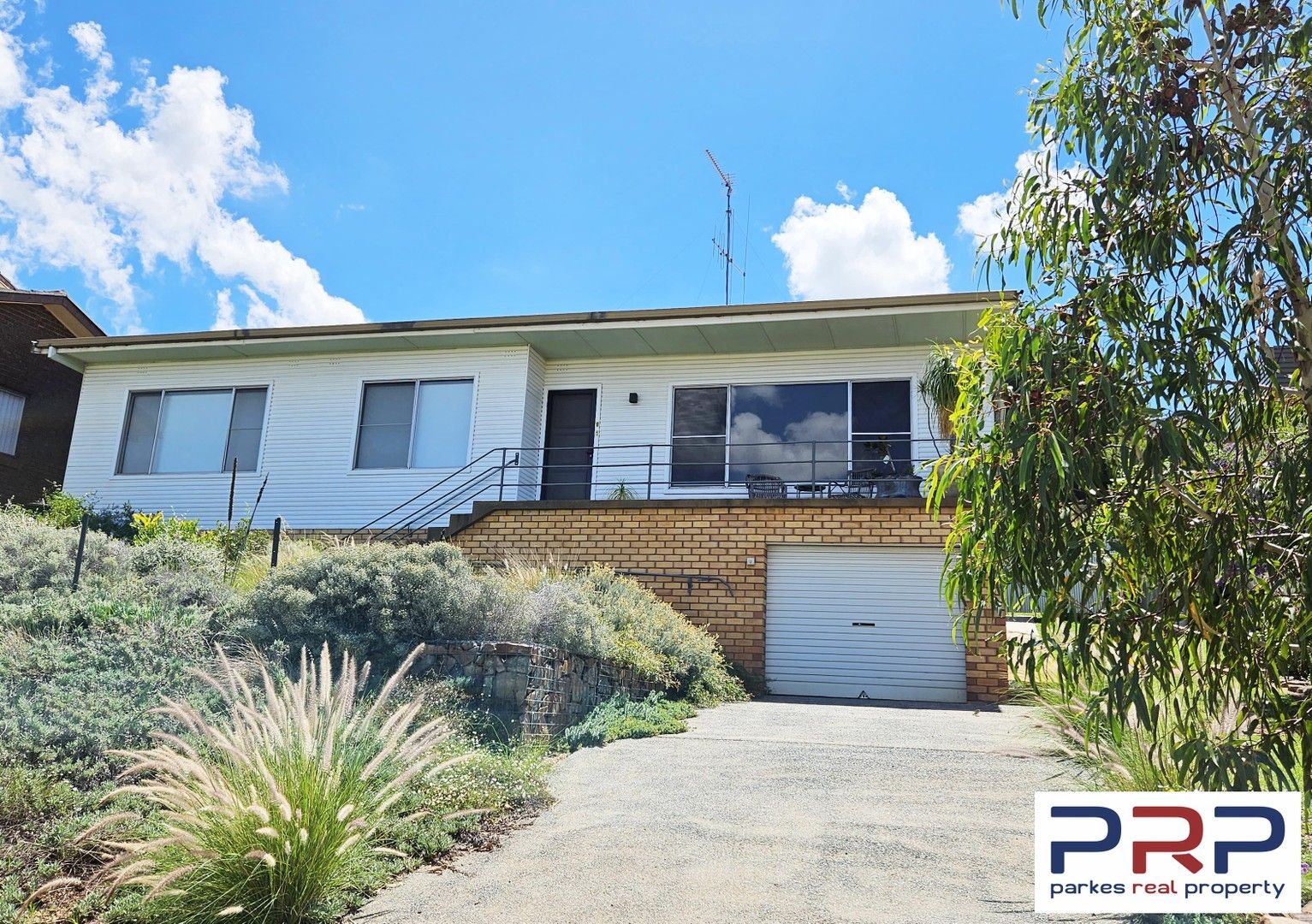 8 Panorama Crescent, Parkes NSW 2870, Image 0