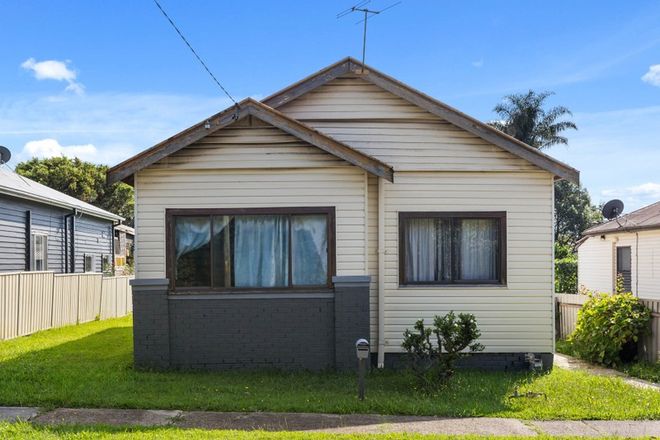 Picture of 13 Irelands Avenue, MAYFIELD NSW 2304