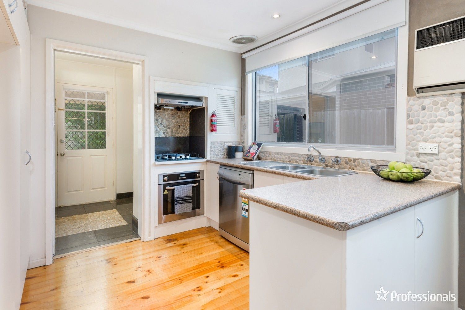 22 Byrne Road, Bayswater North VIC 3153, Image 0