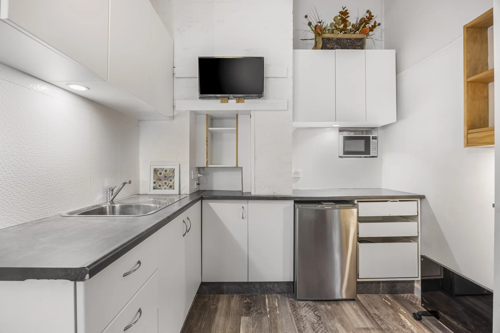 Additional image 6 of 55 Peel Street South, Golden Point VIC 3350