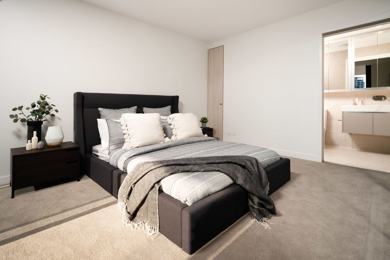 2 bedrooms Apartment / Unit / Flat in  SYDNEY NSW, 2000