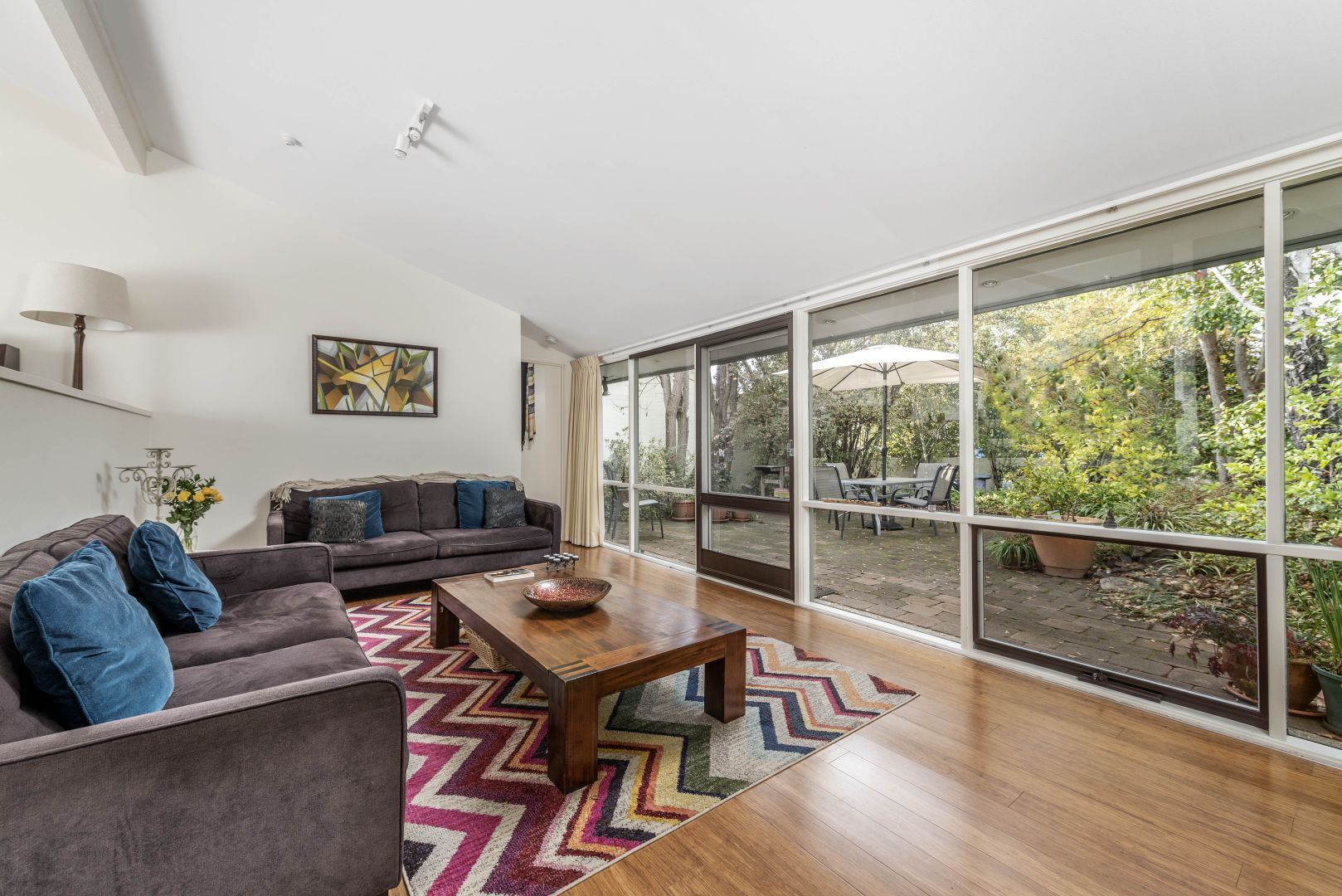 2/18 Marr Street, Pearce ACT 2607, Image 2