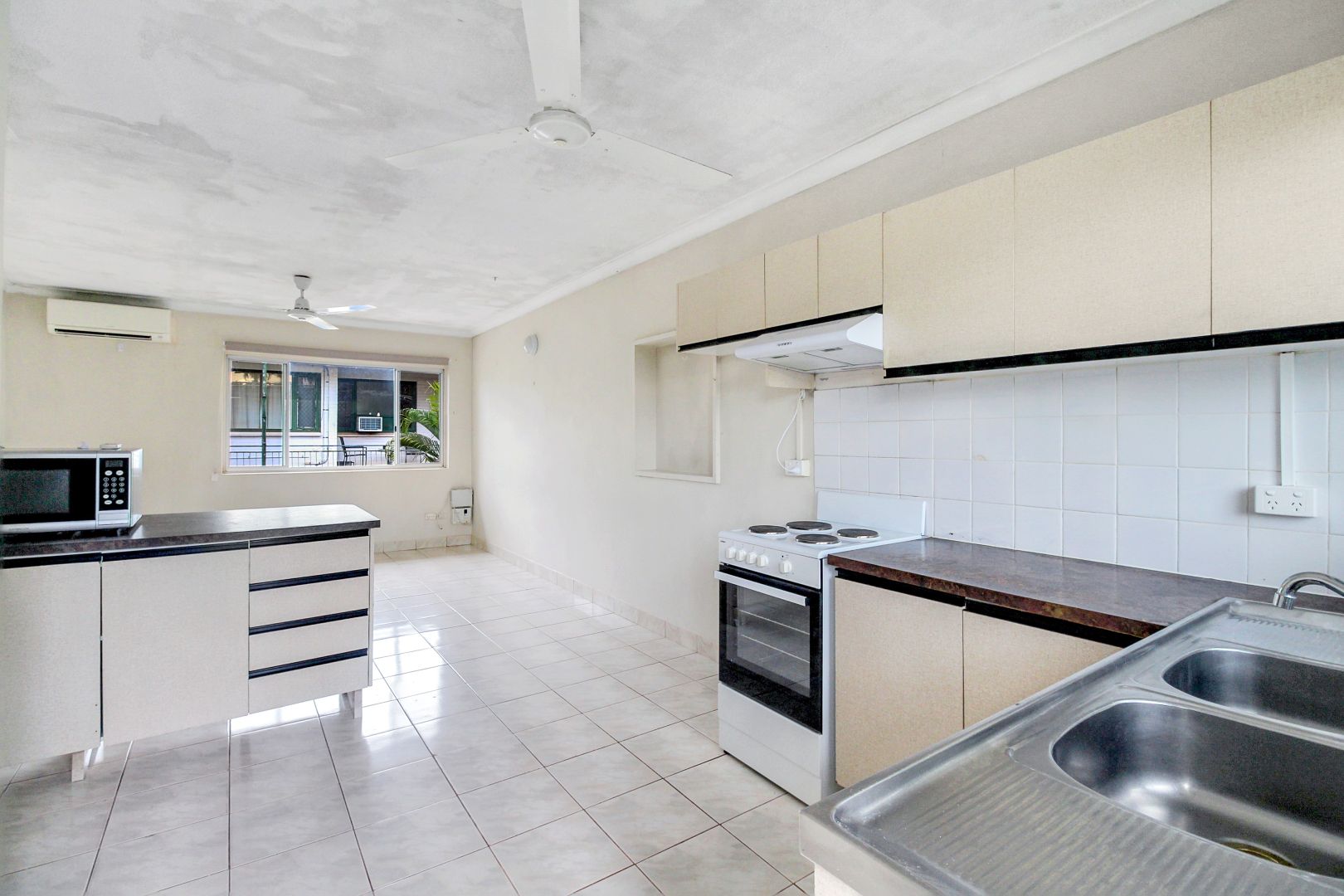 5/10 Nation Crescent, Coconut Grove NT 0810