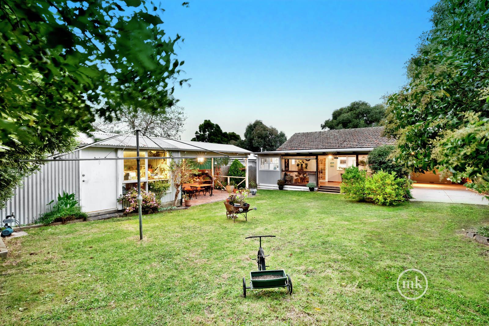 25 Doris Street, Greensborough VIC 3088, Image 0