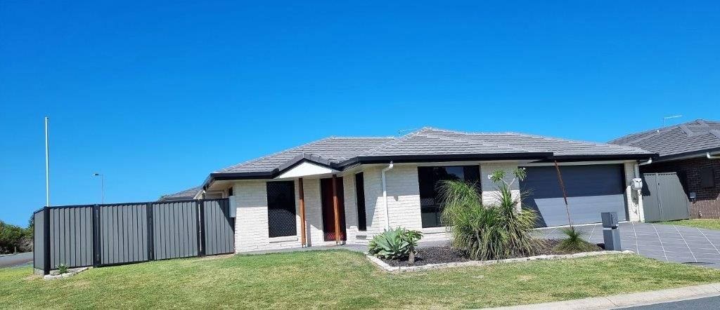 4 bedrooms House in  BONGAREE QLD, 4507