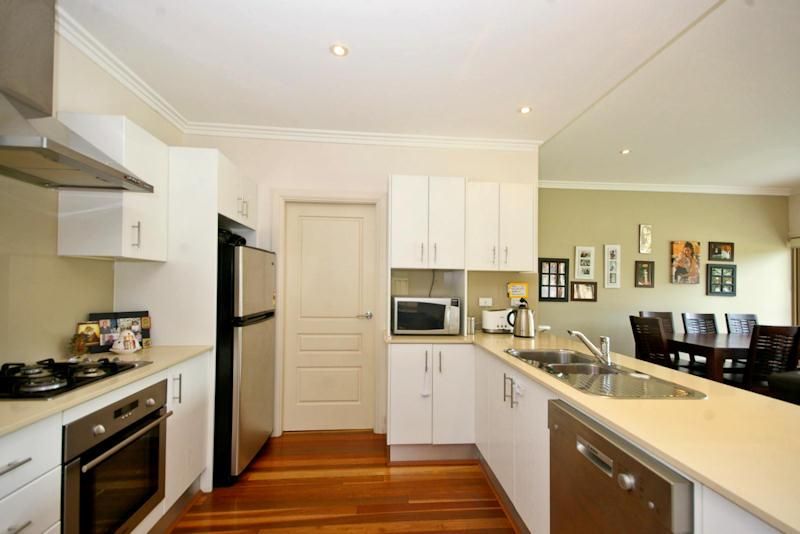 4/5 East Parade, Canterbury NSW 2193, Image 2