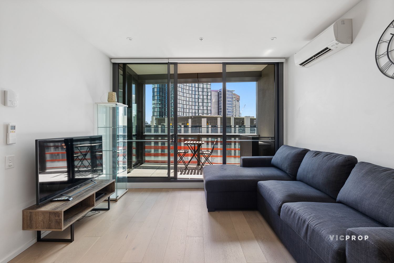 1602N/889 Collins Street, Docklands VIC 3008, Image 0