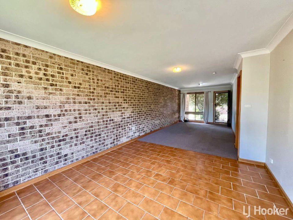 3 bedrooms Apartment / Unit / Flat in 8/41a Brentwood Street MUSWELLBROOK NSW, 2333