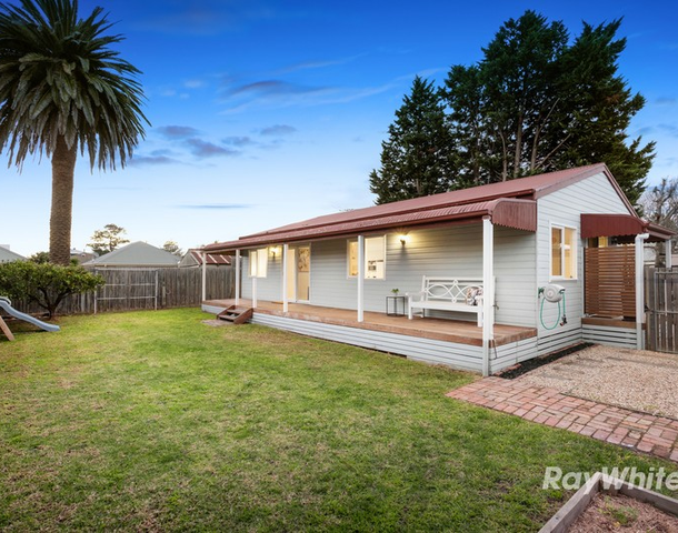 2B Scotch Parade, Chelsea VIC 3196