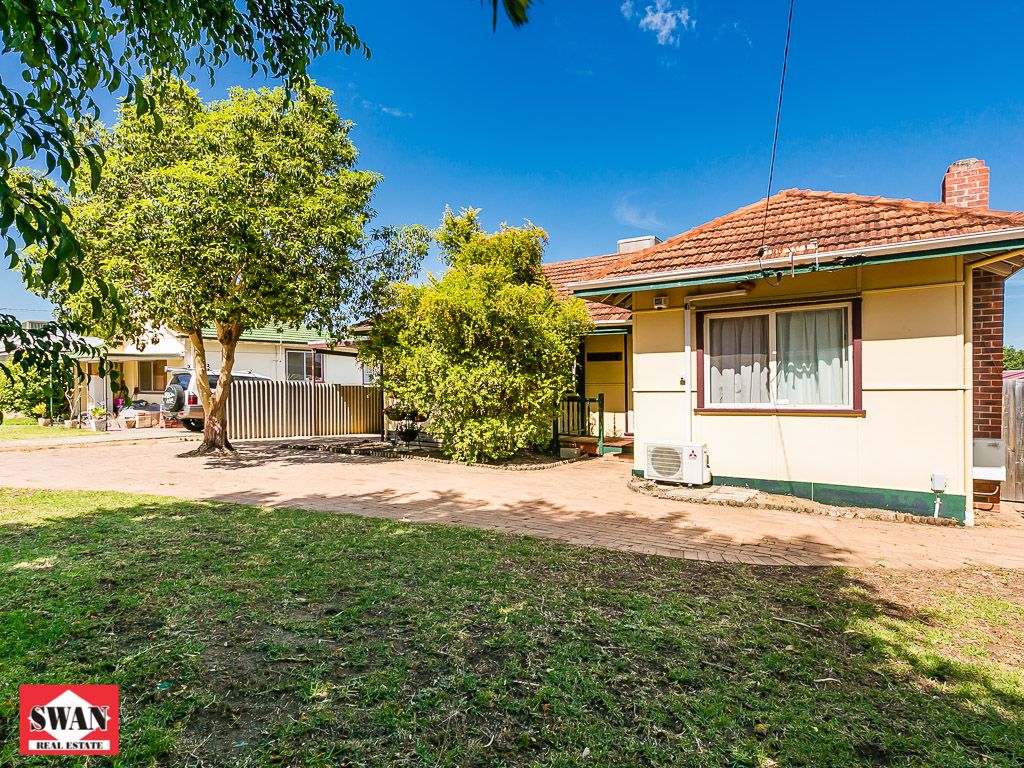 15 Jinda Road, Koongamia WA 6056, Image 1