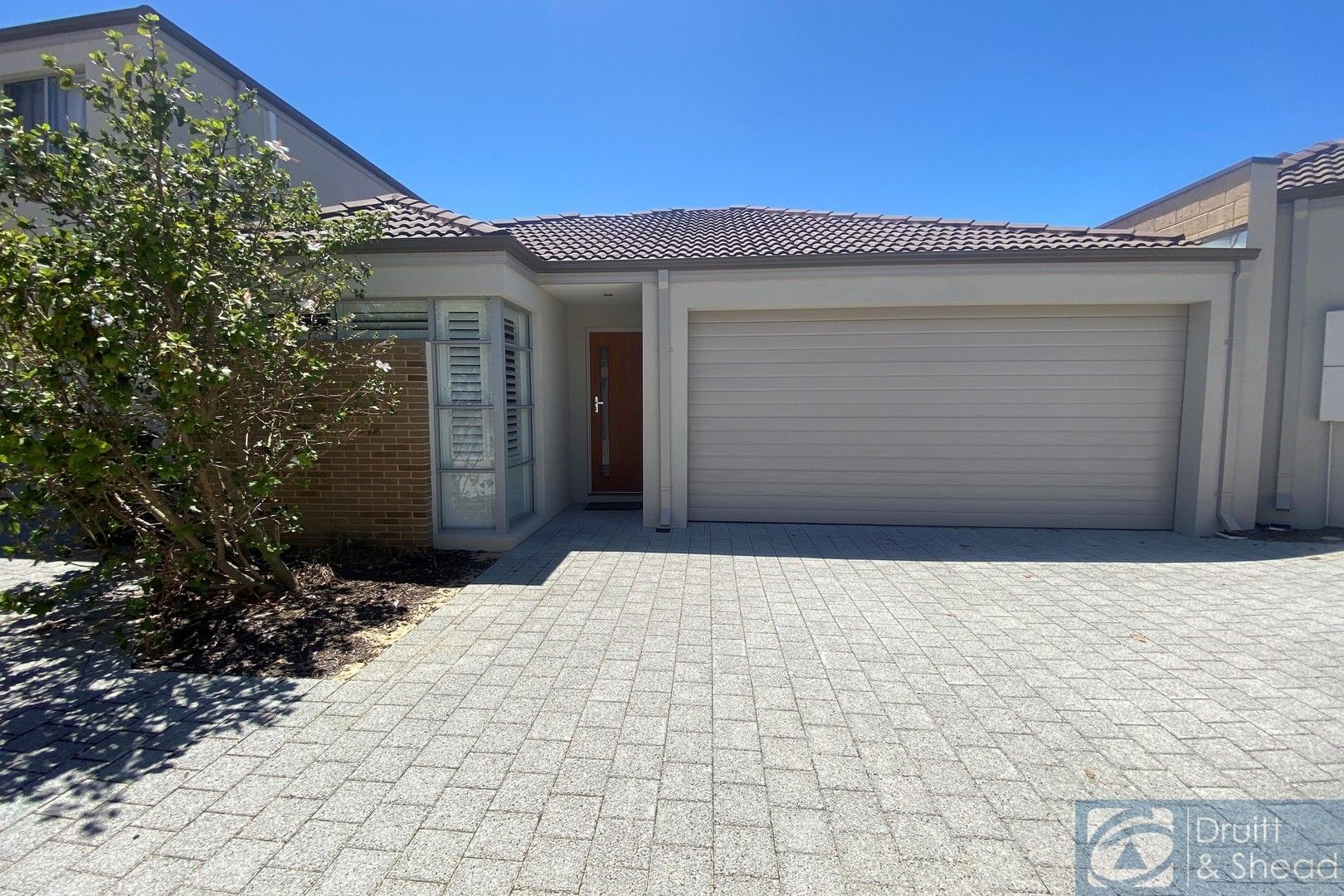 3 bedrooms Villa in 58C Norman Street INNALOO WA, 6018