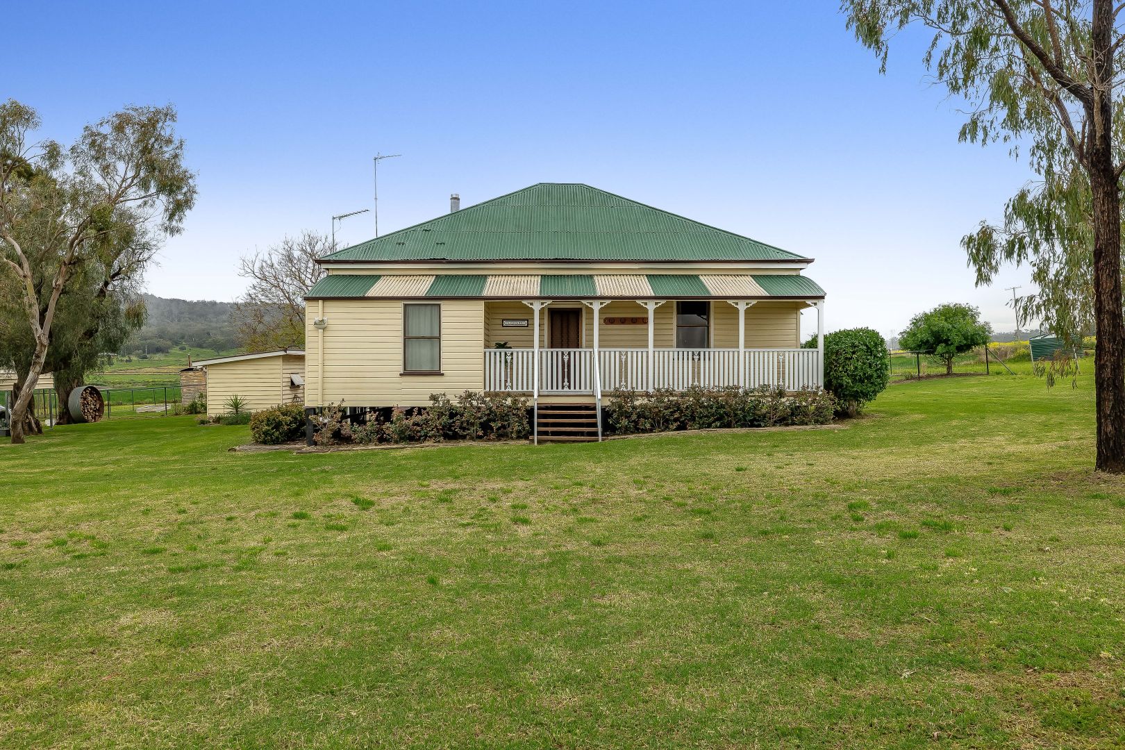 2366 Toowoomba Karara Road, Felton Property History & Address