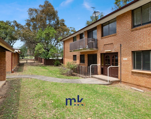 2/25 Rudd Road, Leumeah NSW 2560