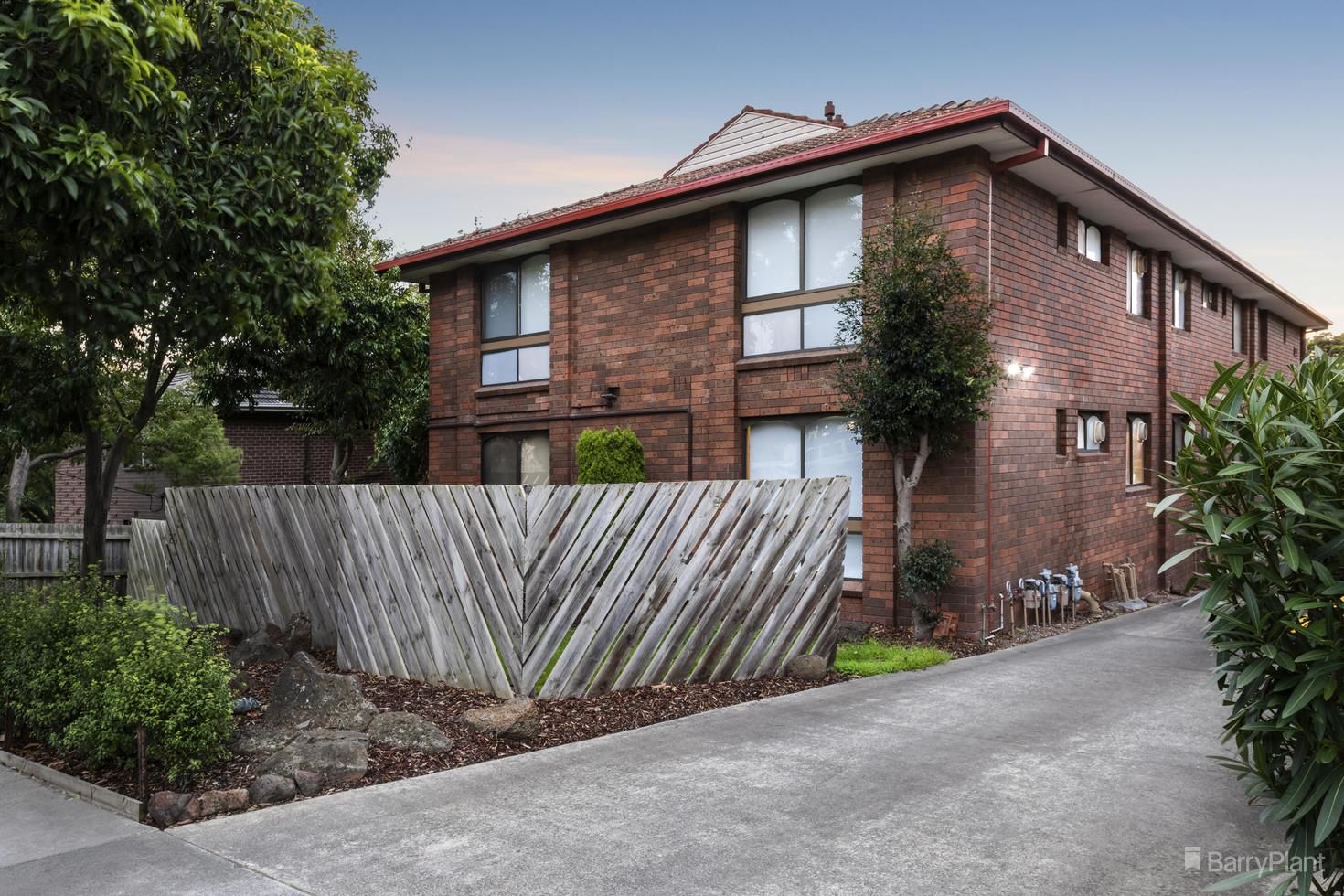 2 bedrooms Apartment / Unit / Flat in 1/23 Firth Street DONCASTER VIC, 3108