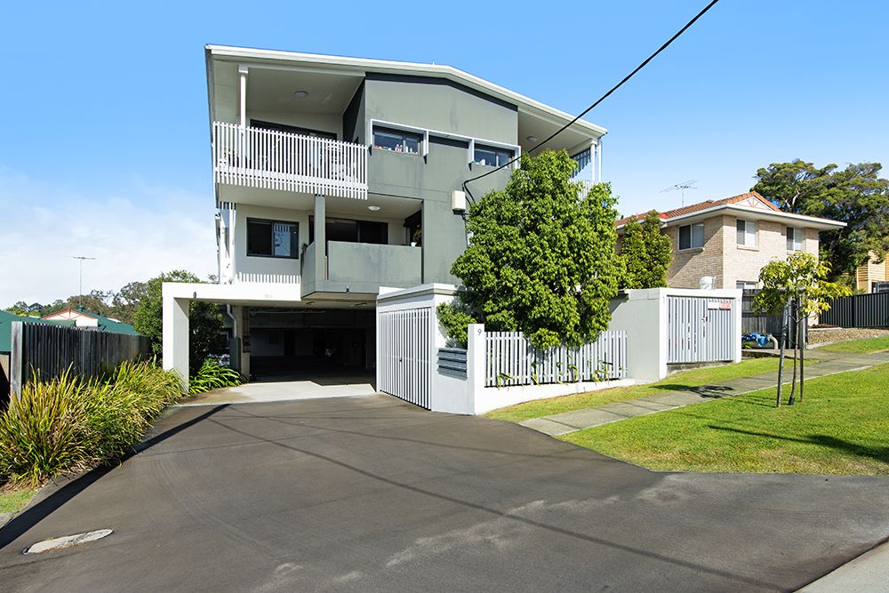 2 bedrooms Apartment / Unit / Flat in 3/9 Herbertson Road CARINA HEIGHTS QLD, 4152