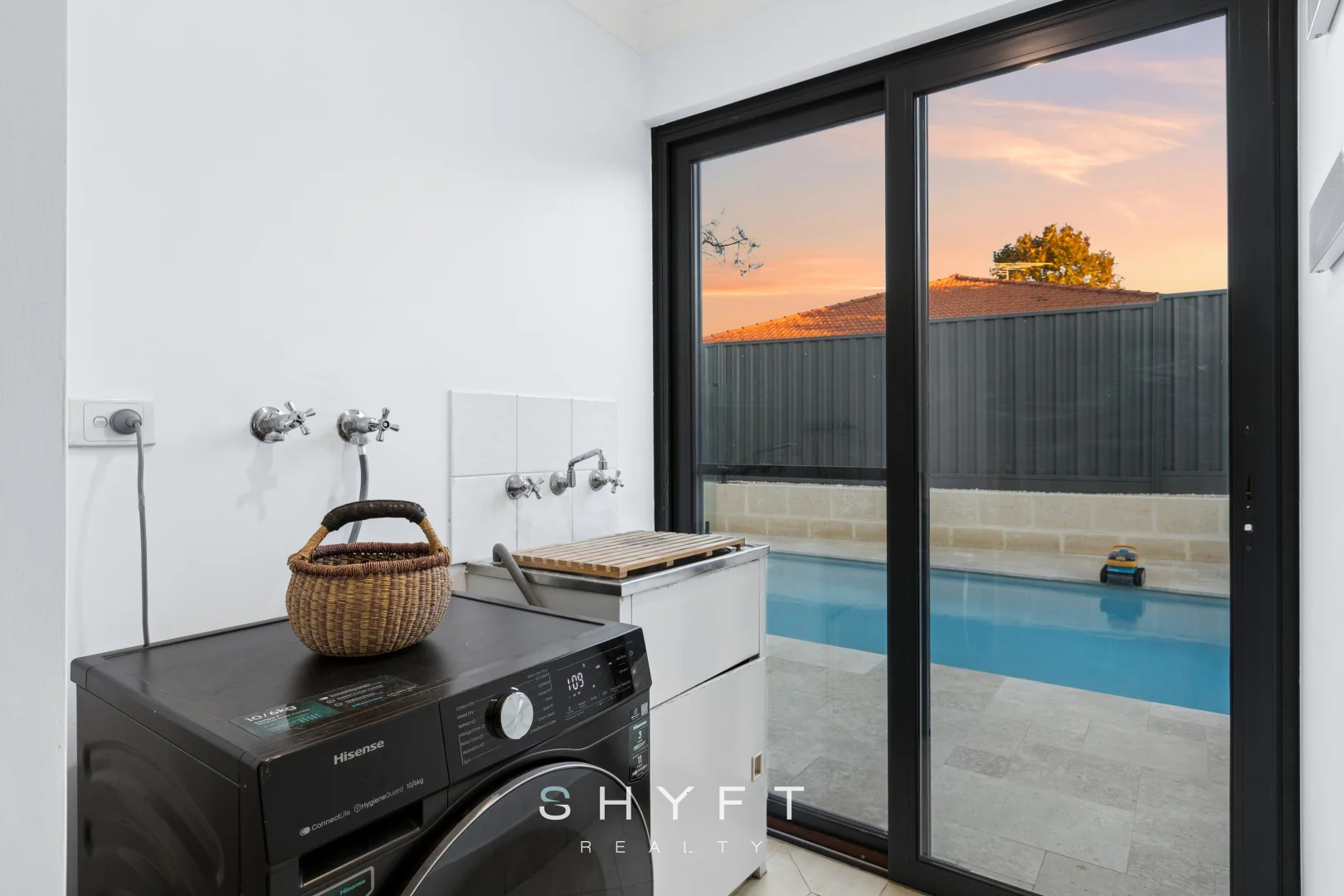 Additional image 24 of 8 Dumbarton Loop, Kinross WA 6028