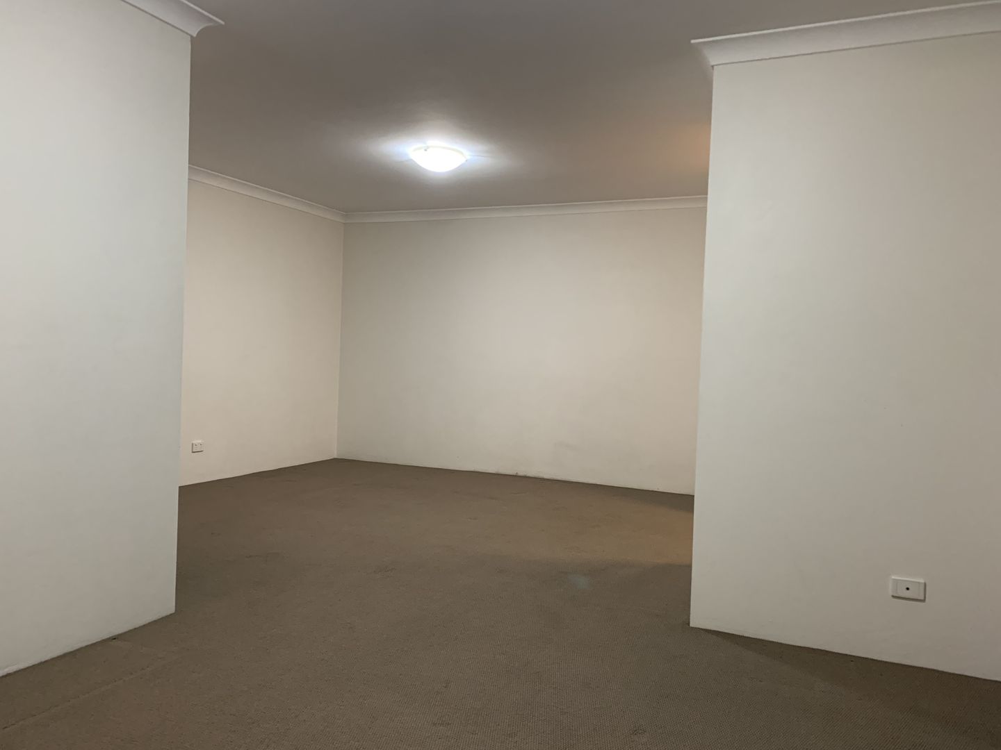 1 bedrooms Apartment / Unit / Flat in  ENGADINE NSW, 2233