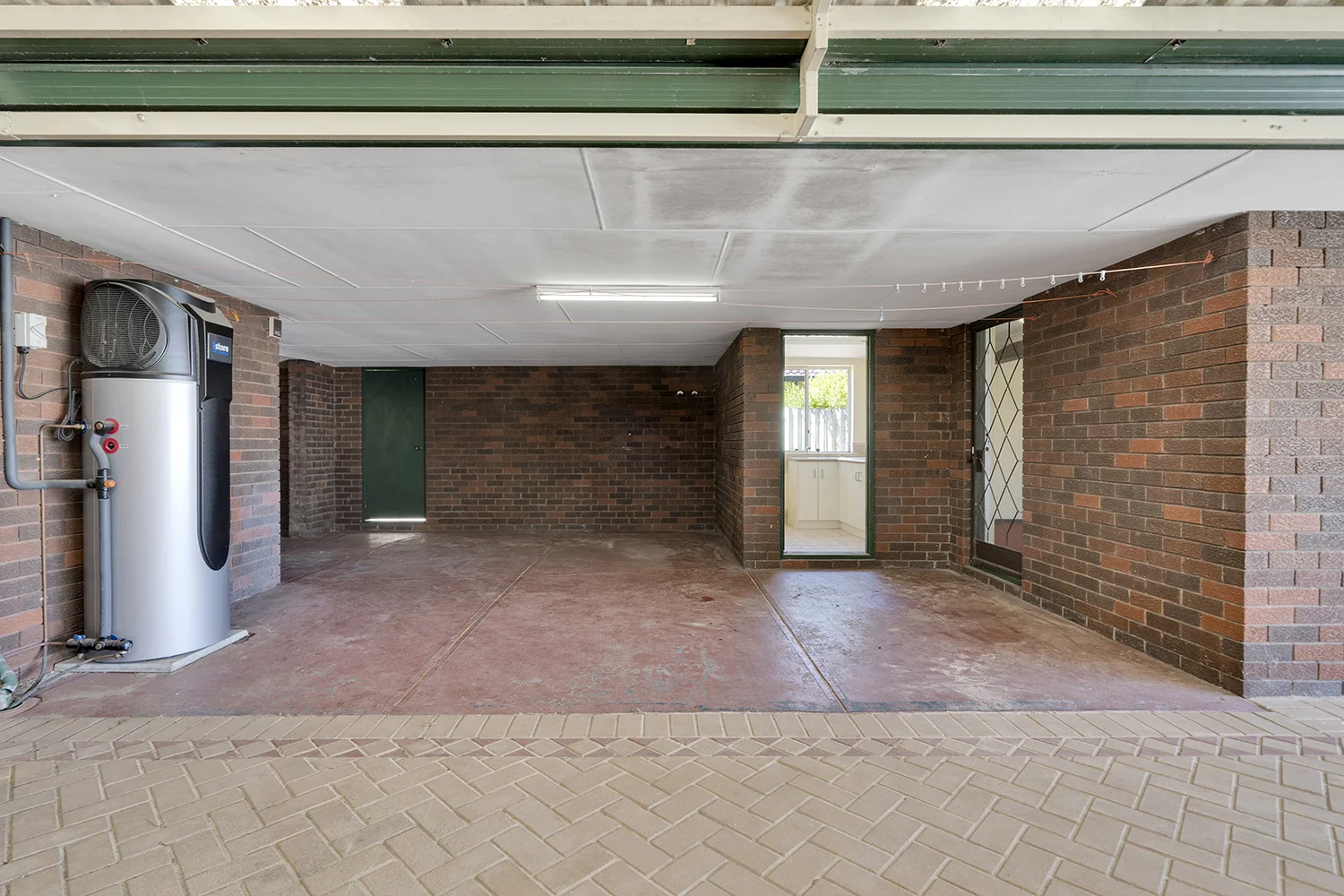 Image 25