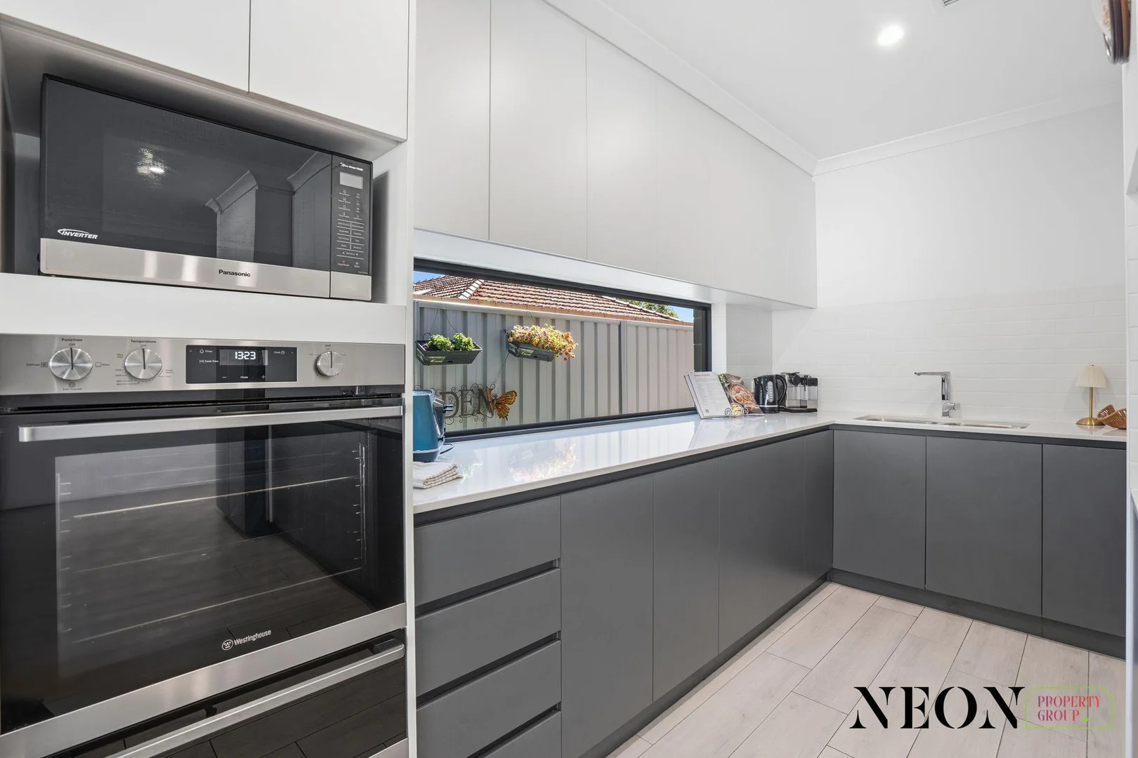 Additional image 14 of 8a Stirk Road, Alfred Cove WA 6154