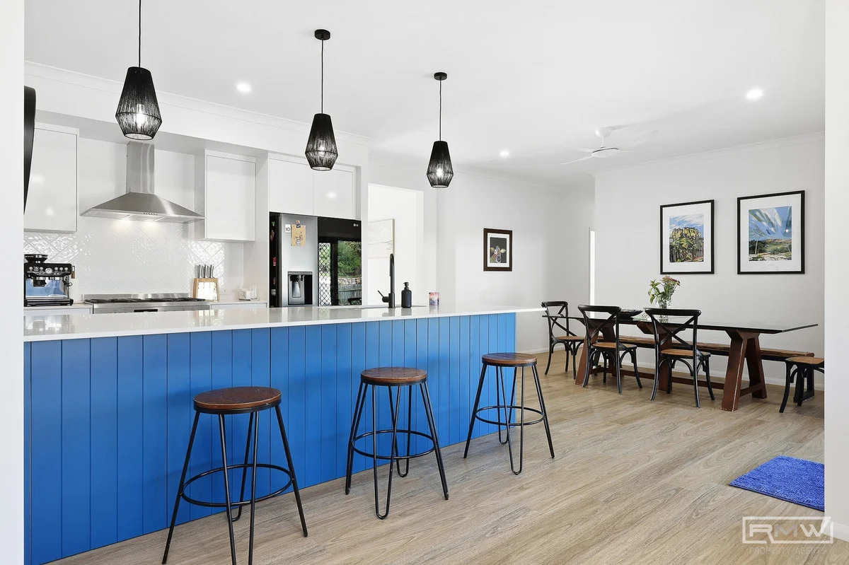 Additional image 3 of 1 Dileigh Court, Pacific Heights QLD 4703