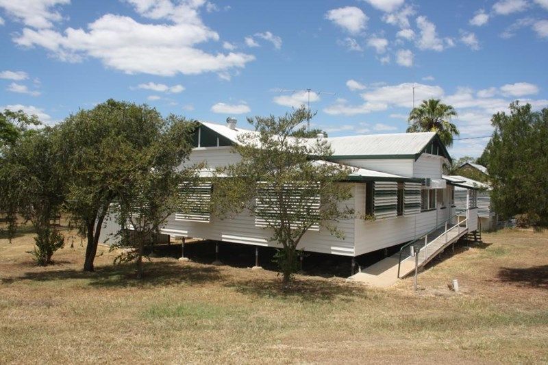 25 Stuart Russell Street, Mundubbera QLD 4626, Image 0