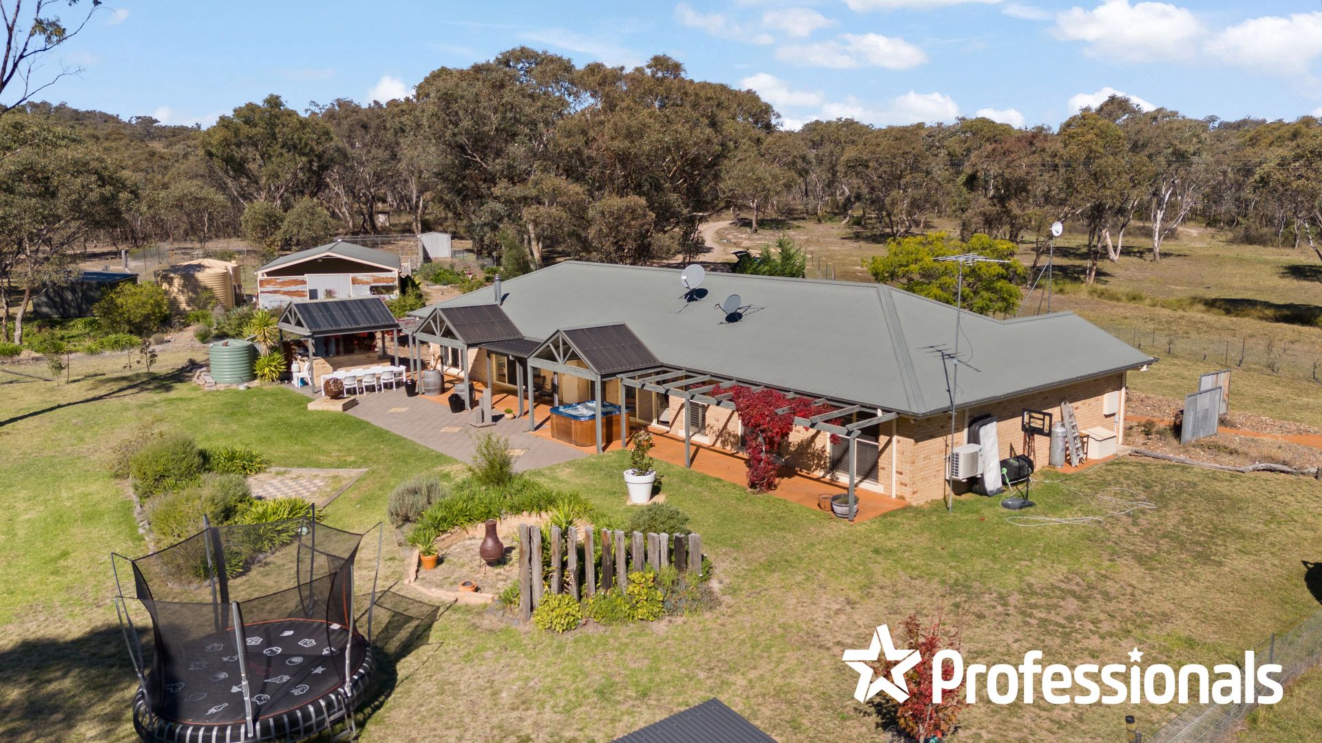 1340 OPHIR Road, Rock Forest NSW 2795, Image 2