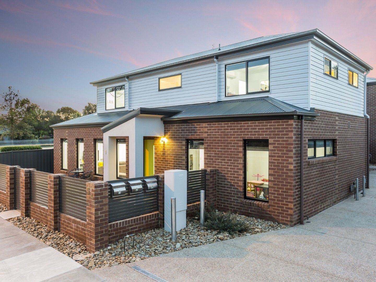 1/54 Mackenzie Street West, Golden Square VIC 3555, Image 0