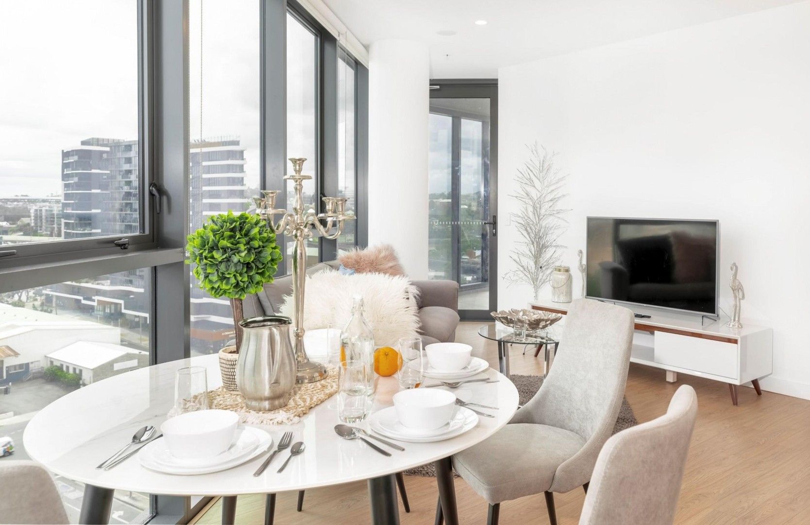 2 bedrooms Apartment / Unit / Flat in 31702/30 Boundary St SOUTH BRISBANE QLD, 4101