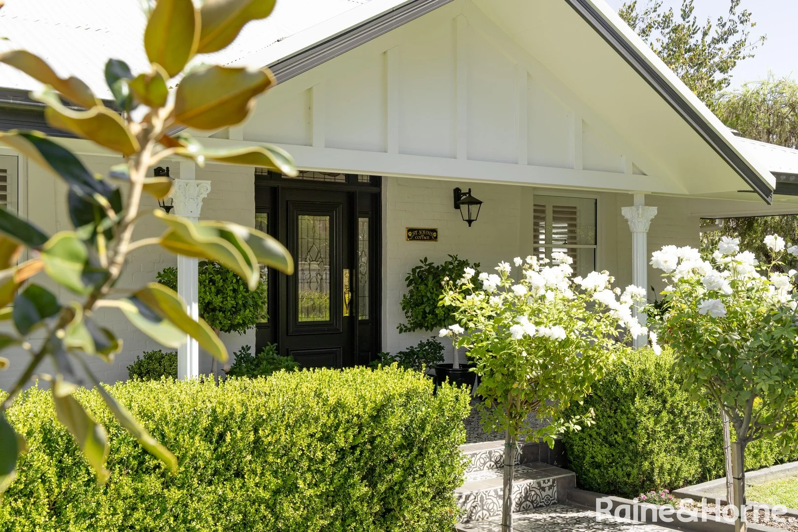 99 Carthage Street, Tamworth NSW 2340