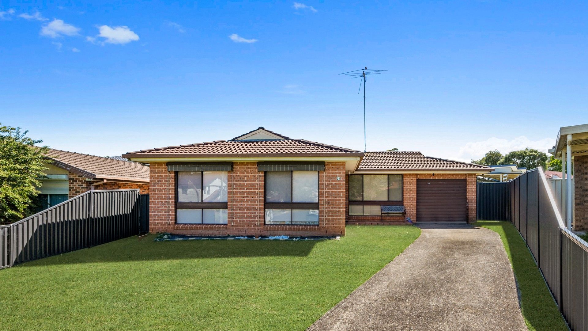 32 Vauxhall Place, Ingleburn NSW 2565, Image 0