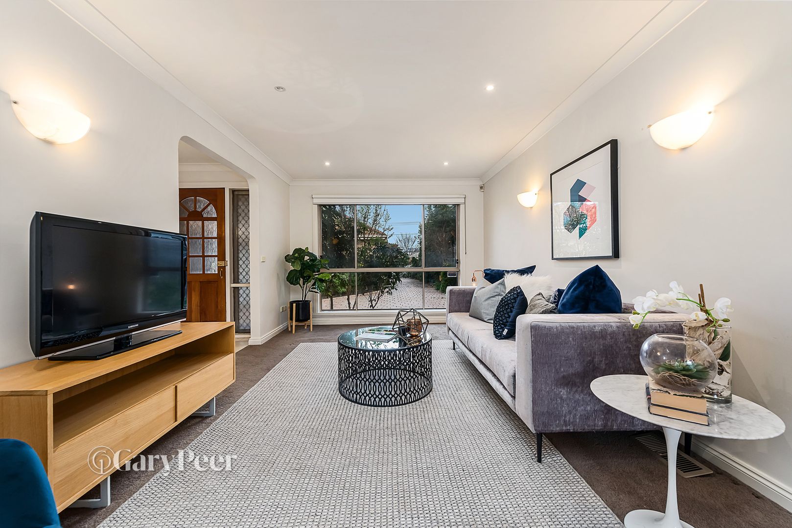 2/9 Wallace Avenue, Murrumbeena VIC 3163, Image 1