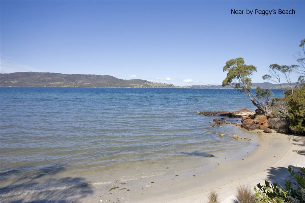 1/11 Staff Road, Electrona TAS 7054, Image 1