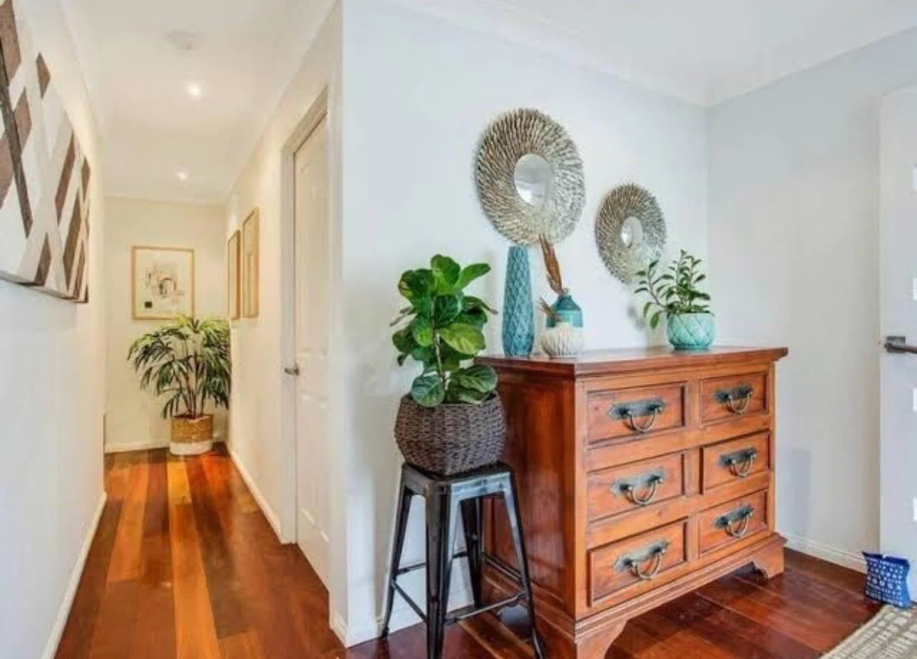 Additional image 5 of 20 Boongala Road, Broadbeach Waters QLD 4218