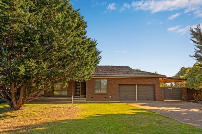 Picture of 9 Peter Place, MELTON WEST VIC 3337