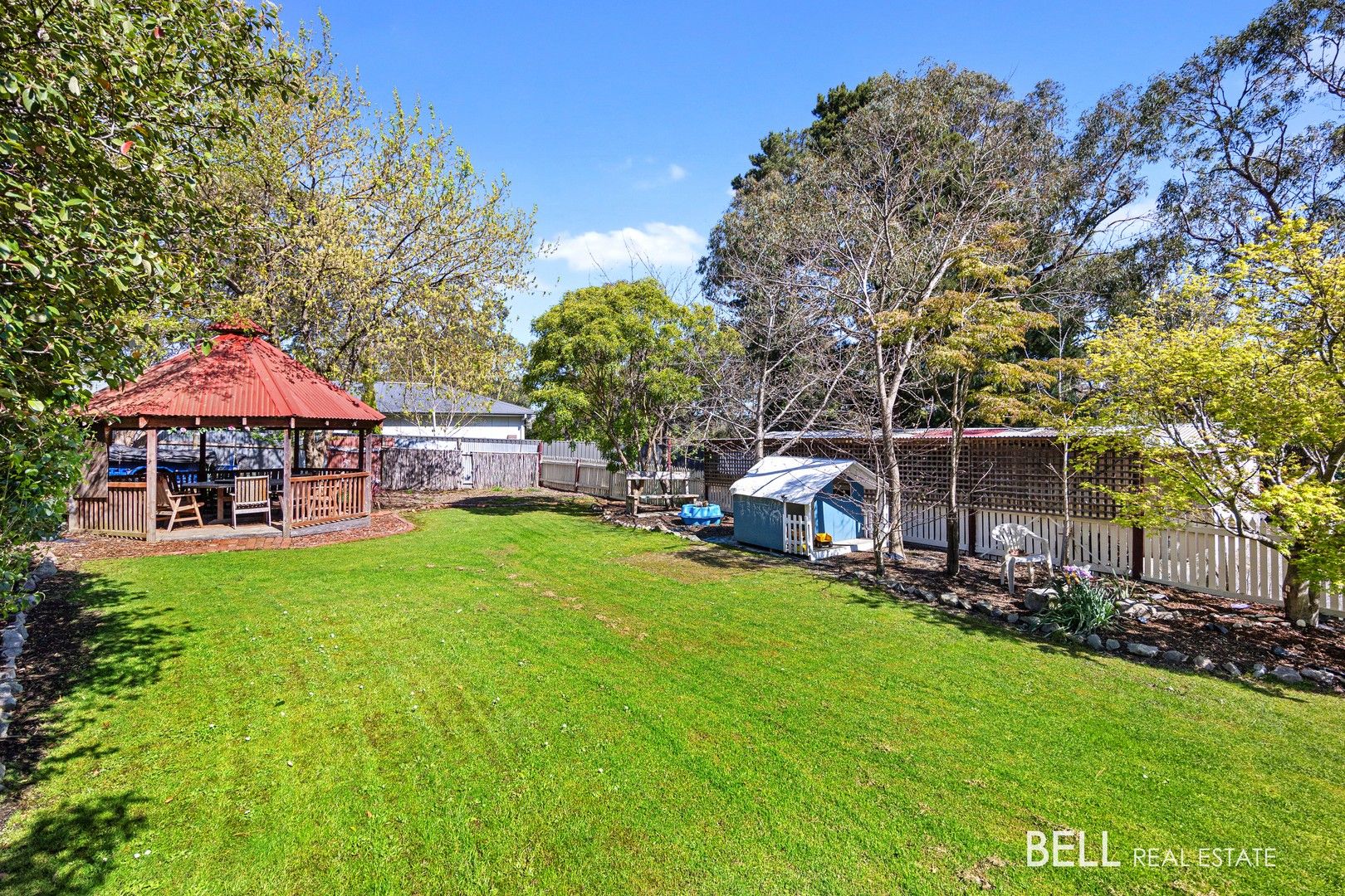 1A Carter Street, Launching Place VIC 3139 Domain