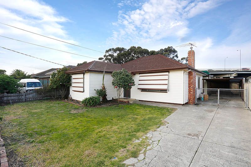 8 Mansfield Ave, Sunshine North VIC 3020, Image 0