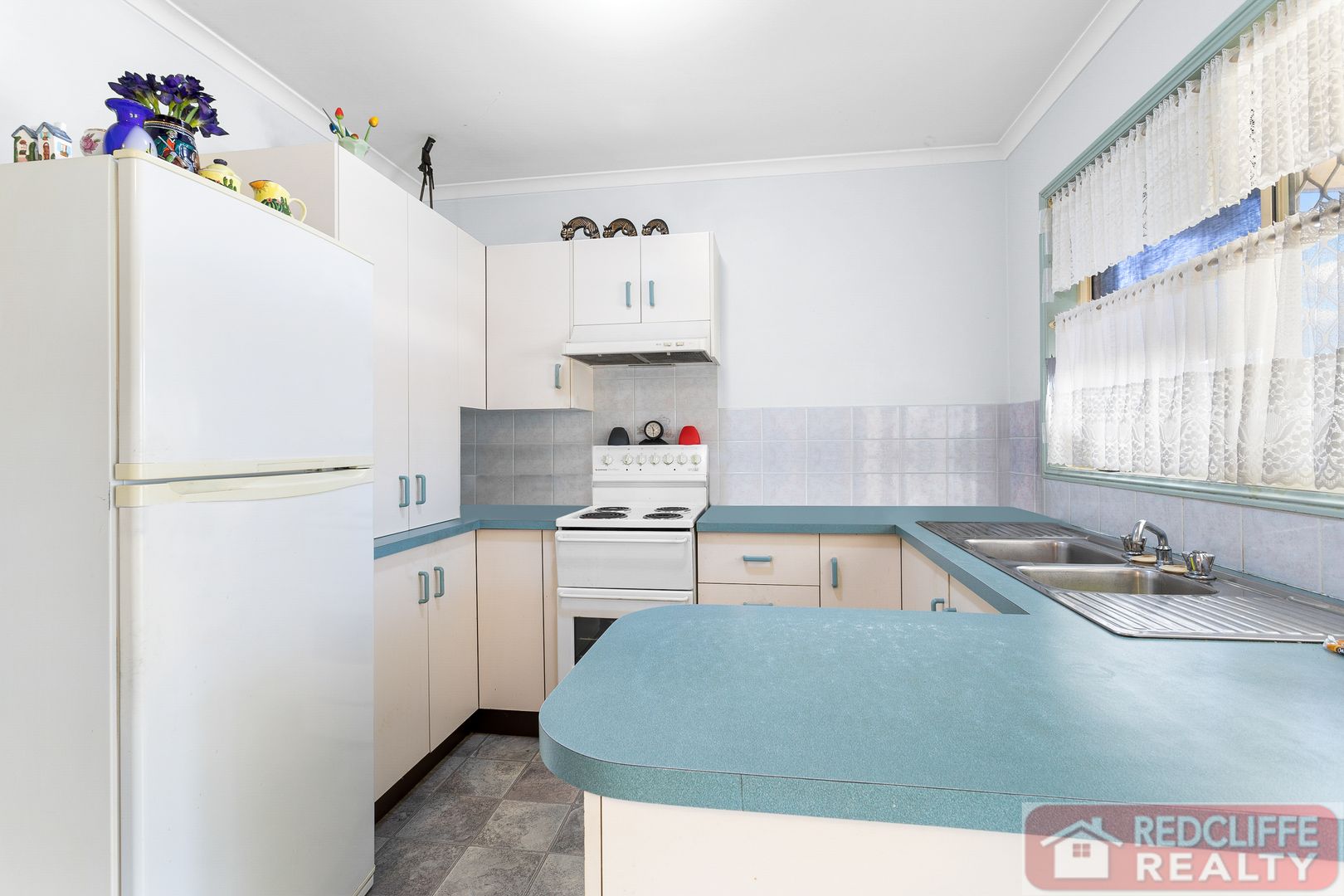 2/54-56 Dalton Street, Kippa-Ring QLD 4021, Image 2