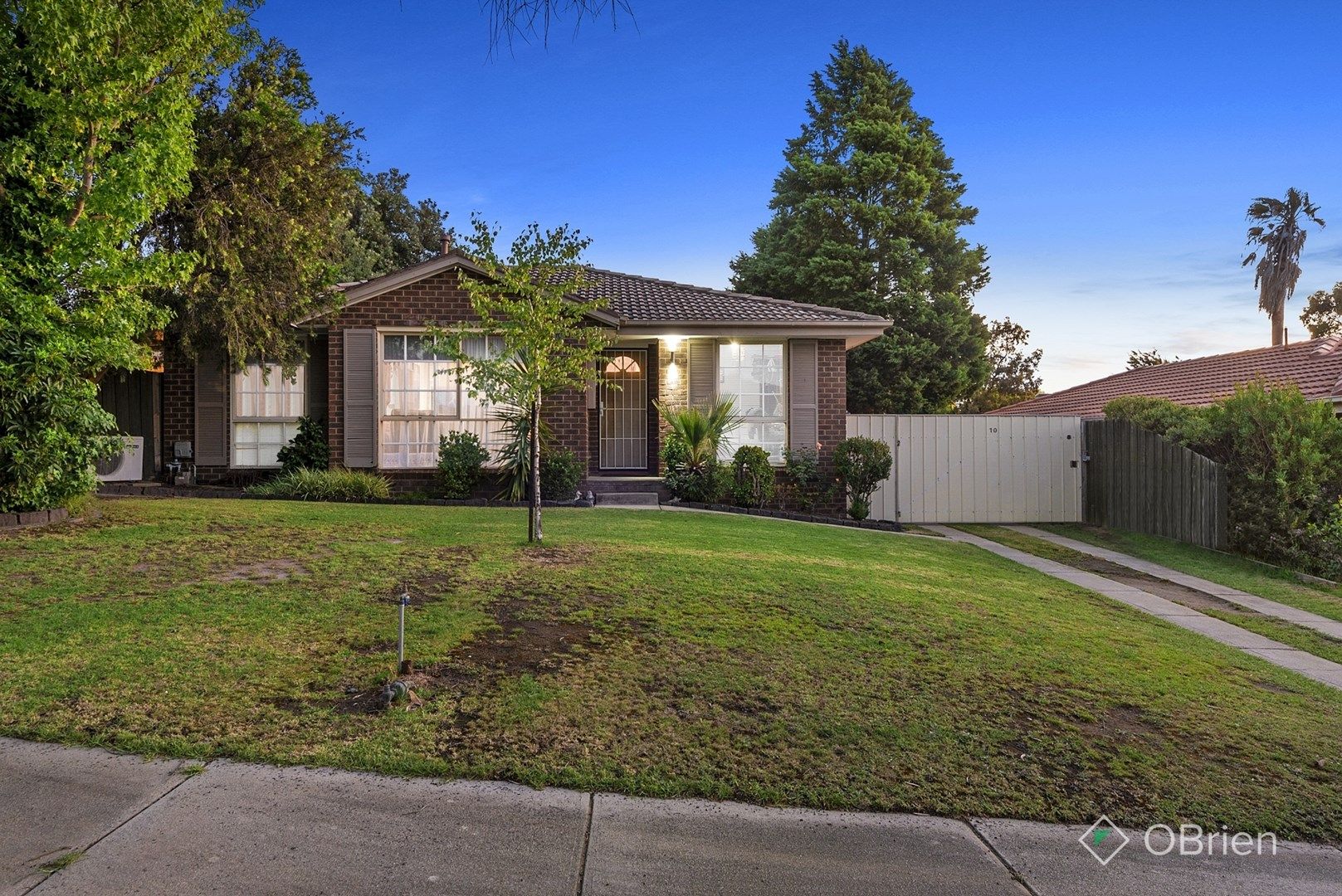 10 Patterson Court, Endeavour Hills VIC 3802, Image 0