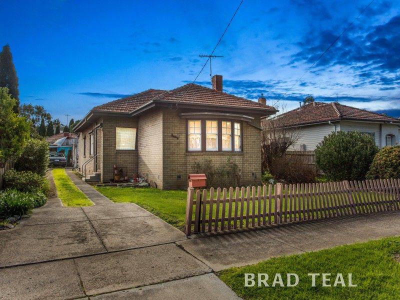 14 Woodland Street, Strathmore VIC 3041, Image 1