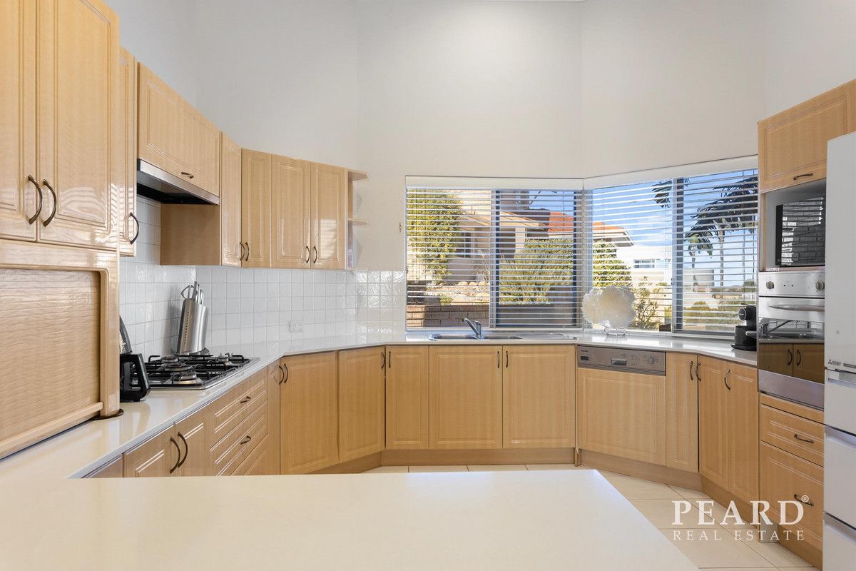 11 Gemini Rise, Ocean Reef WA 6027, Image 2