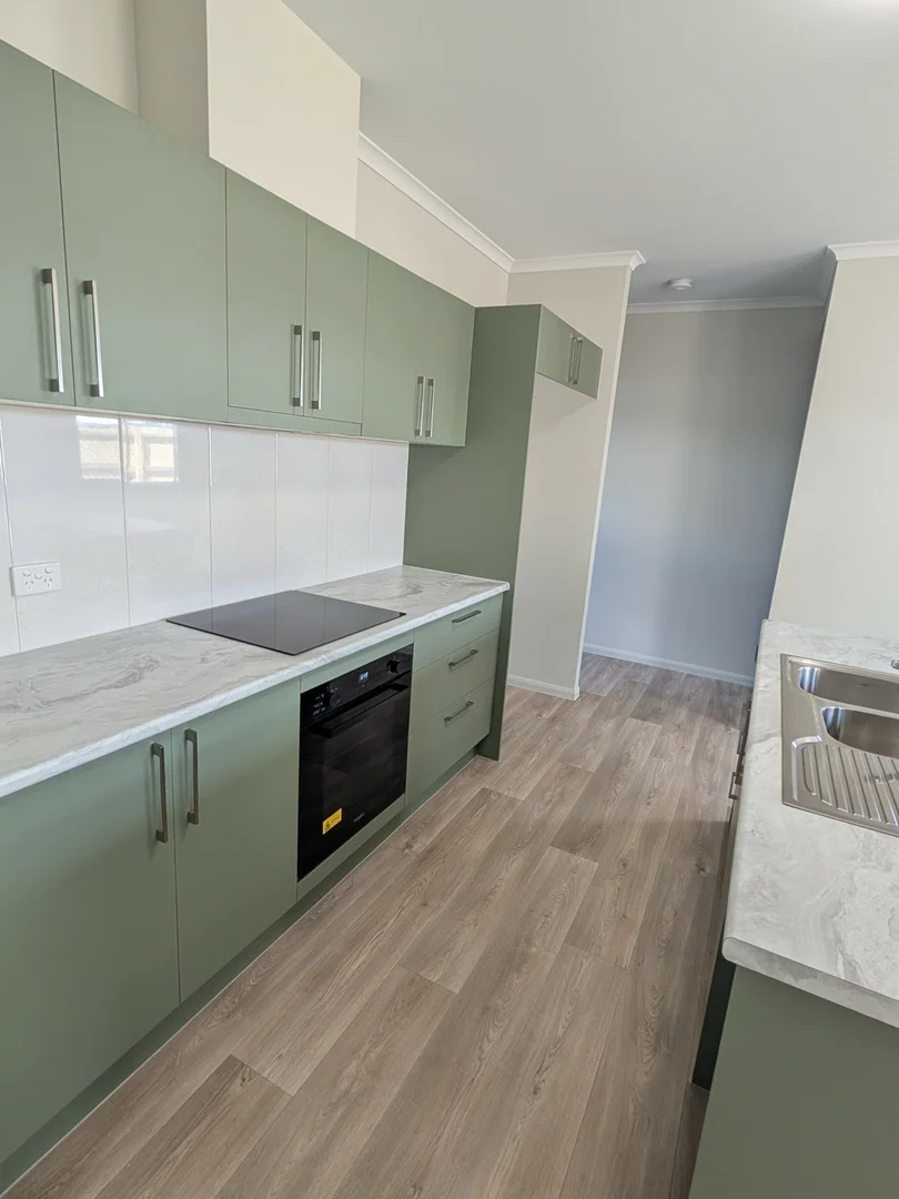 Additional image 2 of 15 Pisek Close, White Rock QLD 4868