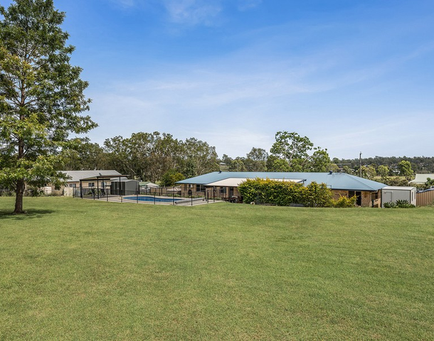 2 Scott Place, Hatton Vale QLD 4341