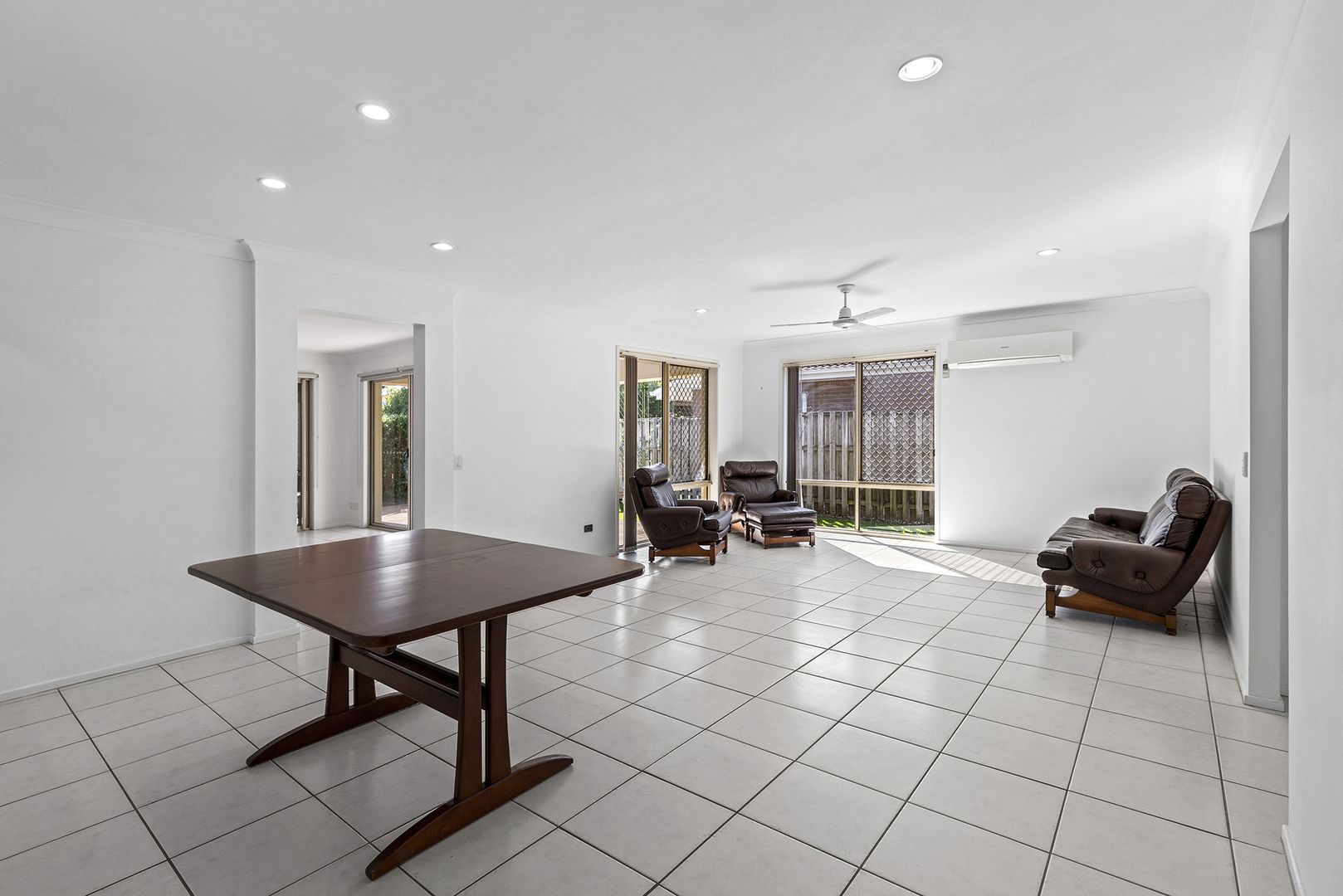 25 Waterlily Circuit, Carseldine QLD 4034, Image 1