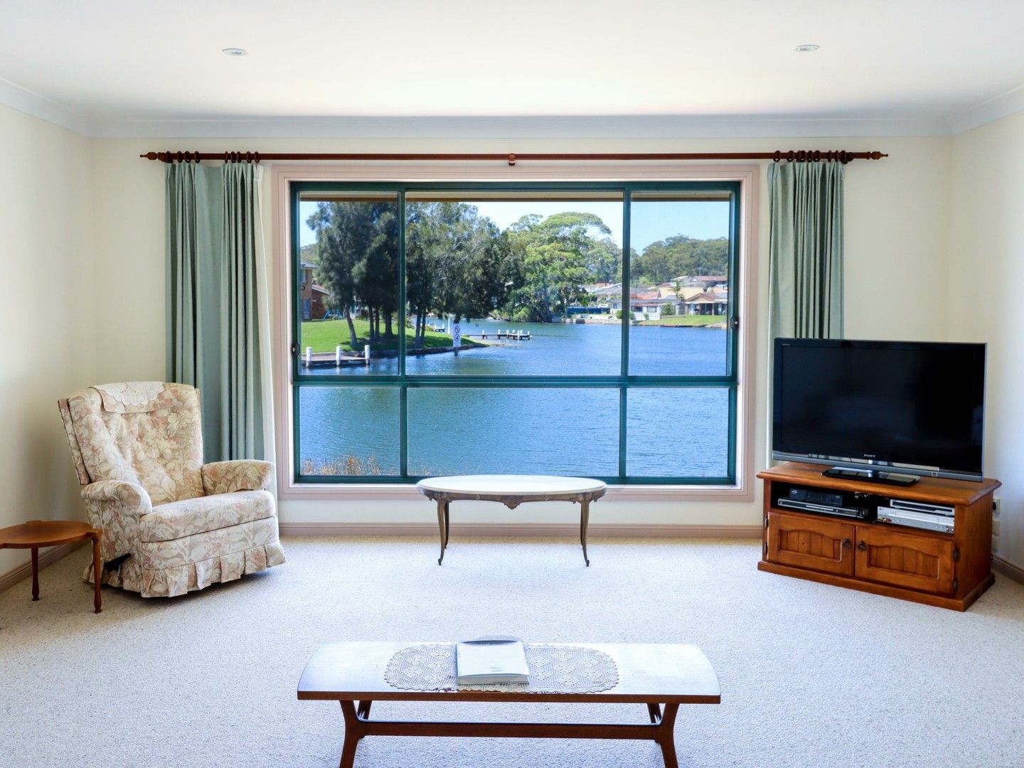 9 Plover Close, Sussex Inlet NSW 2540, Image 0