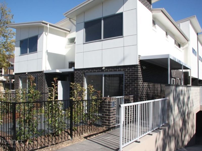 2 bedrooms Townhouse in 1/3 Bagot Street O'CONNOR ACT, 2602