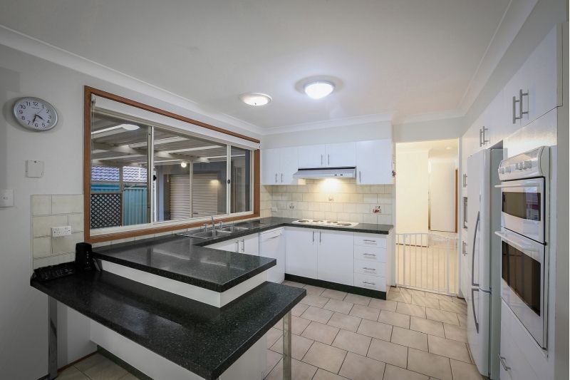 45 Campbell Parade, Mannering Park NSW 2259, Image 1